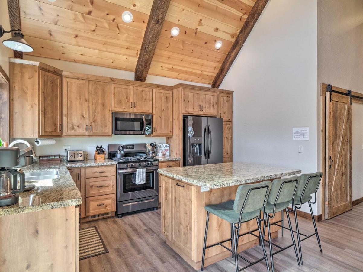 Luxury Retreat Custom Mi-Wuk Village Cabin! Экстерьер фото