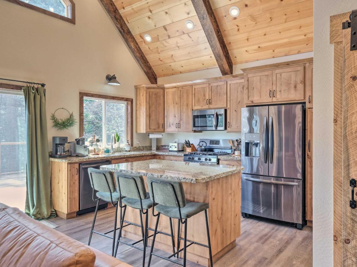Luxury Retreat Custom Mi-Wuk Village Cabin! Экстерьер фото